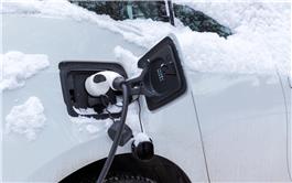 Vì sao pin xe điện giảm nhanh trong thời tiết lạnh?